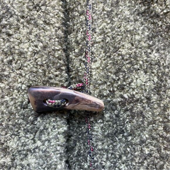 Woolrich Light Olive Heather Toggle Button Vest Size Large - Picture 6 of 11